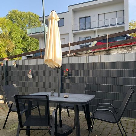 Grosse Moderne Ferienwohnung Auch Als Monteur Unterkunft Nutzbar, In Stolberg - Vicht Exterior foto