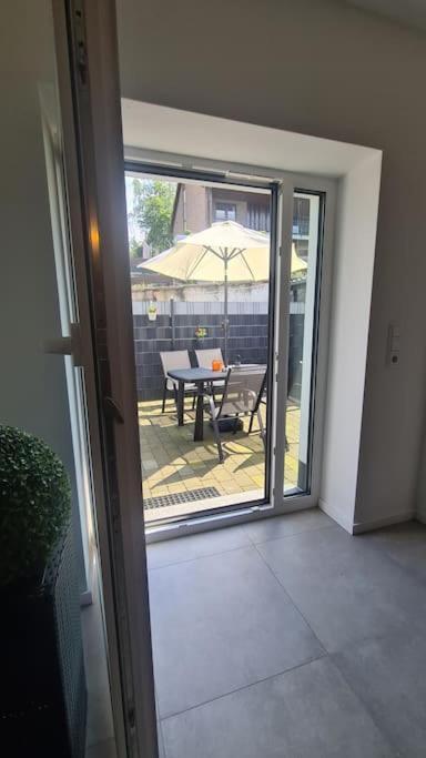Grosse Moderne Ferienwohnung Auch Als Monteur Unterkunft Nutzbar, In Stolberg - Vicht Exterior foto